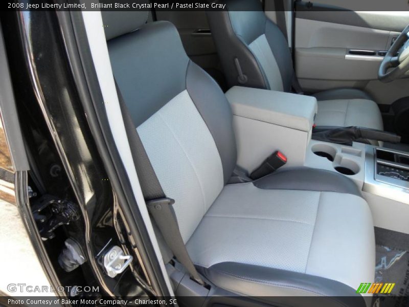  2008 Liberty Limited Pastel Slate Gray Interior