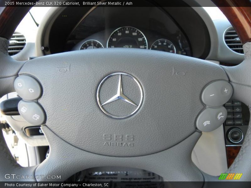  2005 CLK 320 Cabriolet Steering Wheel