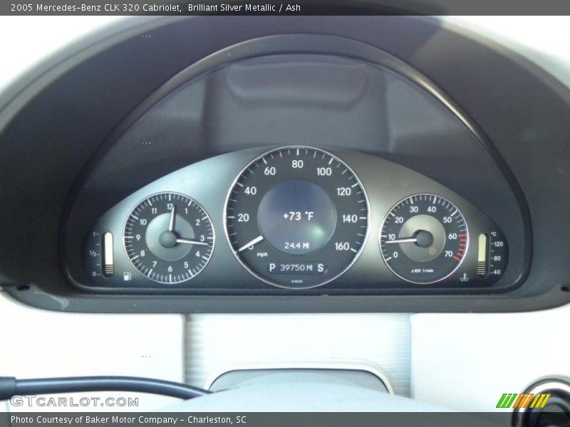  2005 CLK 320 Cabriolet 320 Cabriolet Gauges