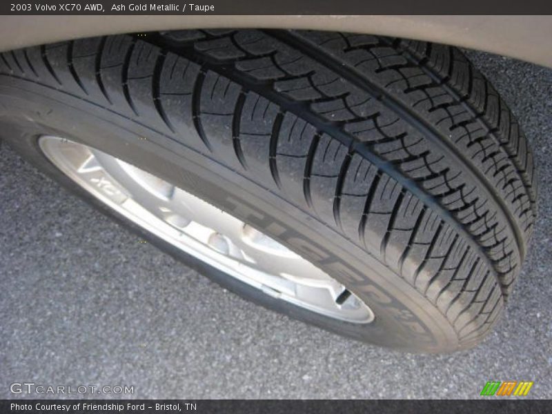 Ash Gold Metallic / Taupe 2003 Volvo XC70 AWD