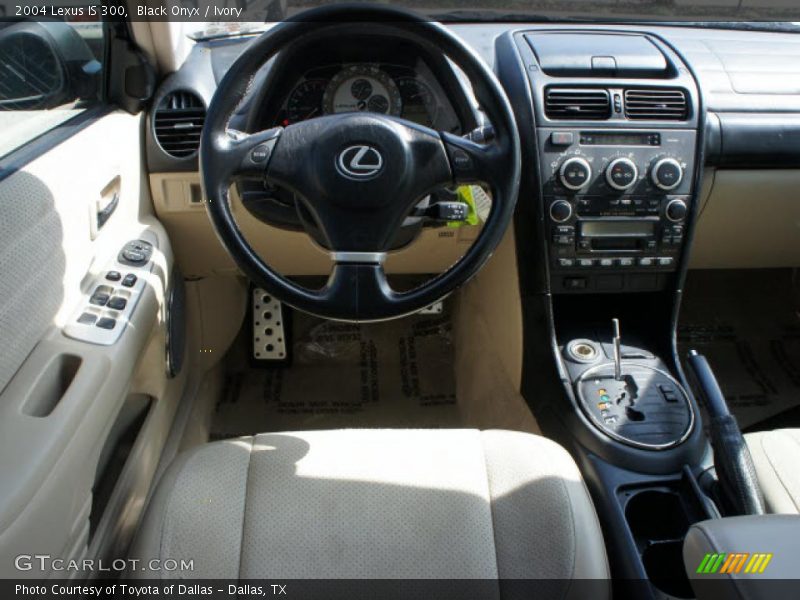 Black Onyx / Ivory 2004 Lexus IS 300