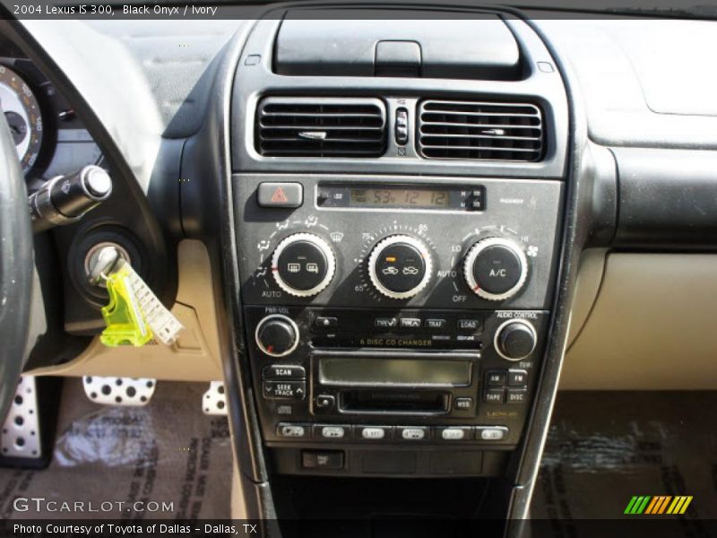 Black Onyx / Ivory 2004 Lexus IS 300