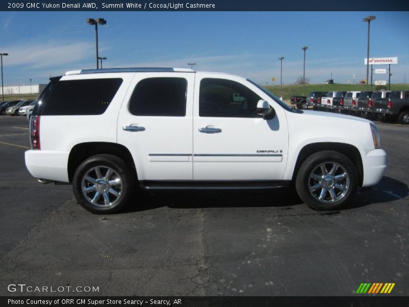 Summit White / Cocoa/Light Cashmere 2009 GMC Yukon Denali AWD
