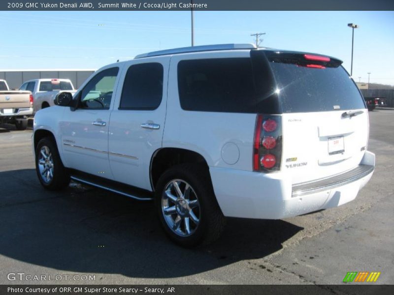 Summit White / Cocoa/Light Cashmere 2009 GMC Yukon Denali AWD