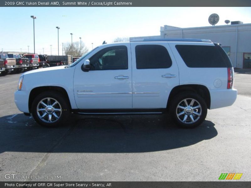 Summit White / Cocoa/Light Cashmere 2009 GMC Yukon Denali AWD