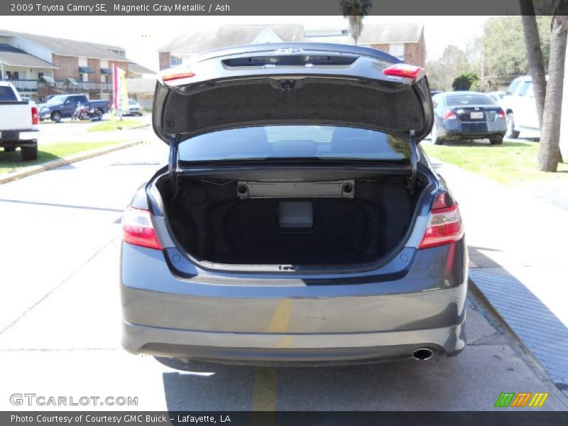 Magnetic Gray Metallic / Ash 2009 Toyota Camry SE