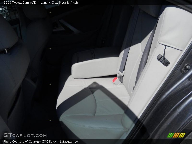 Magnetic Gray Metallic / Ash 2009 Toyota Camry SE