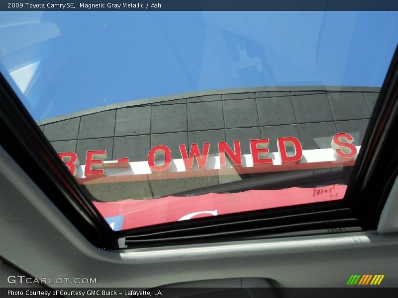 Magnetic Gray Metallic / Ash 2009 Toyota Camry SE