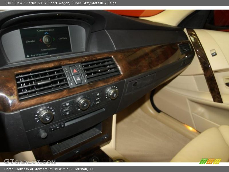 Silver Grey Metallic / Beige 2007 BMW 5 Series 530xi Sport Wagon