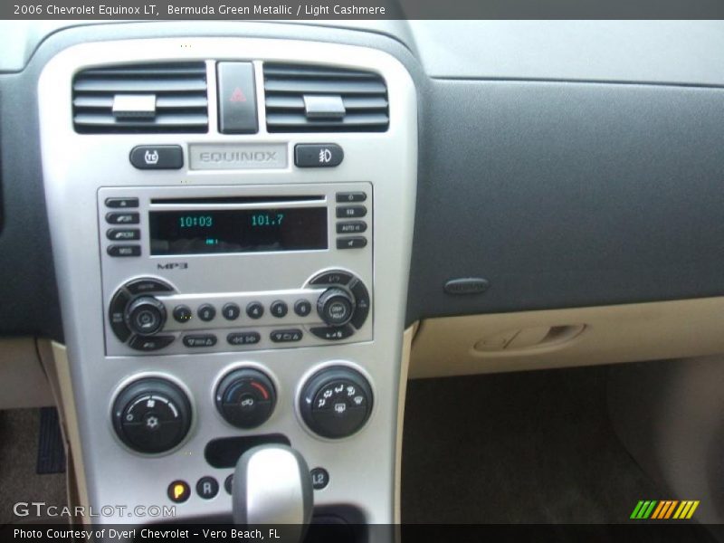 Bermuda Green Metallic / Light Cashmere 2006 Chevrolet Equinox LT