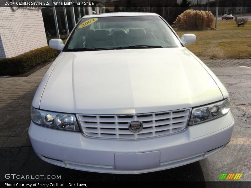 White Lightning / Shale 2004 Cadillac Seville SLS