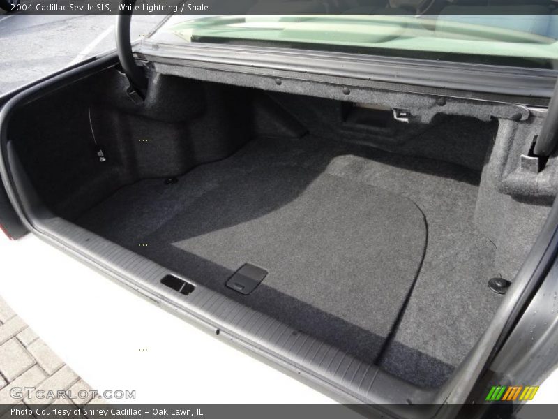  2004 Seville SLS Trunk