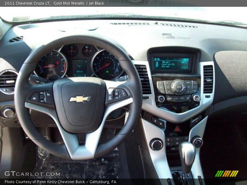 Gold Mist Metallic / Jet Black 2011 Chevrolet Cruze LT