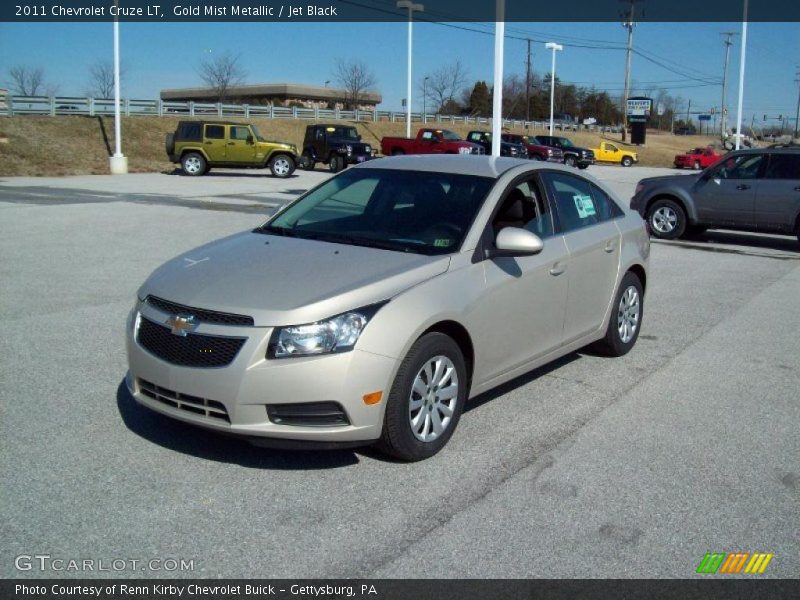 Gold Mist Metallic / Jet Black 2011 Chevrolet Cruze LT