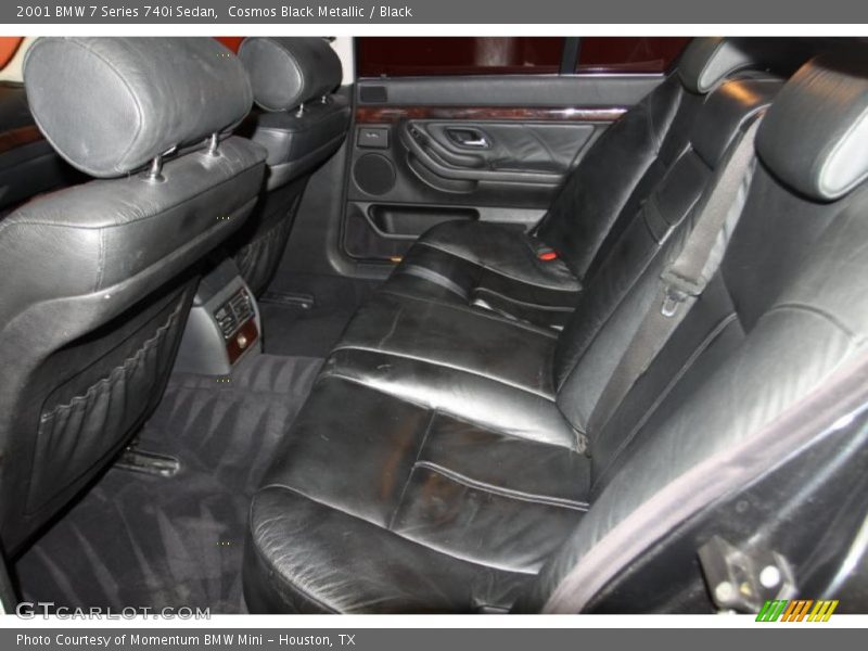 Cosmos Black Metallic / Black 2001 BMW 7 Series 740i Sedan