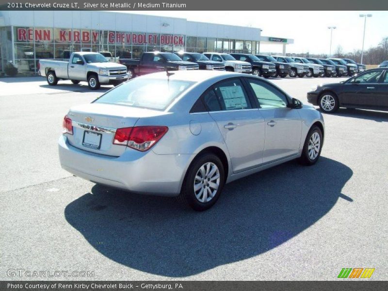 Silver Ice Metallic / Medium Titanium 2011 Chevrolet Cruze LT