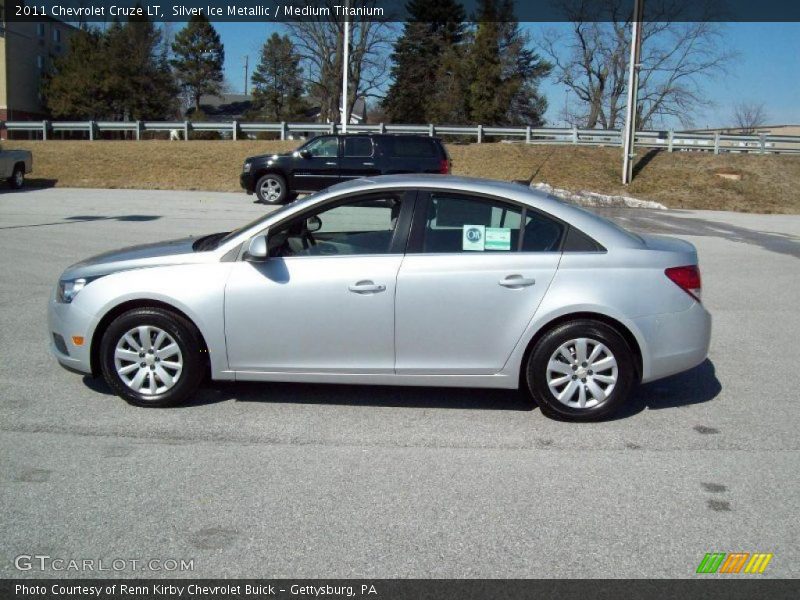 Silver Ice Metallic / Medium Titanium 2011 Chevrolet Cruze LT