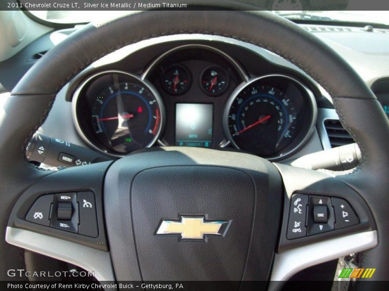 Silver Ice Metallic / Medium Titanium 2011 Chevrolet Cruze LT