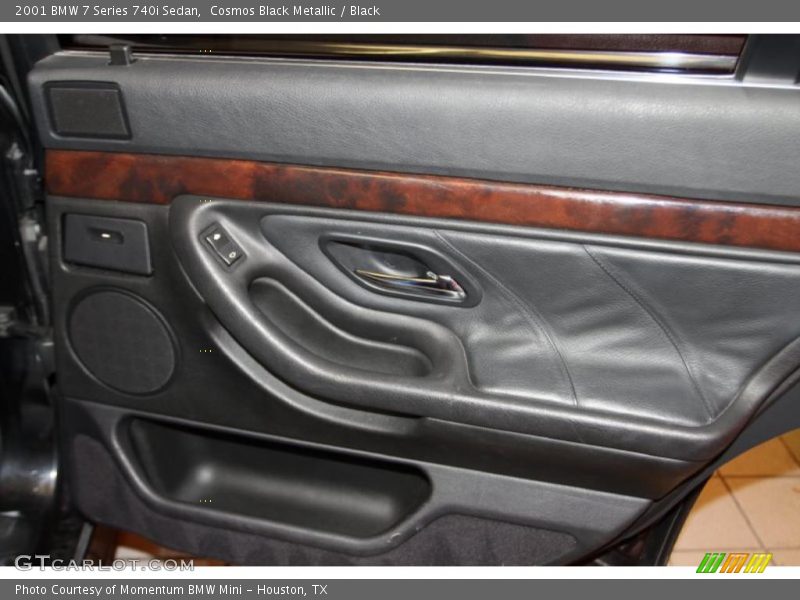 Cosmos Black Metallic / Black 2001 BMW 7 Series 740i Sedan