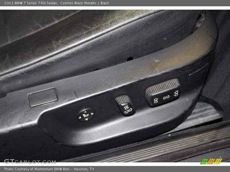 Cosmos Black Metallic / Black 2001 BMW 7 Series 740i Sedan