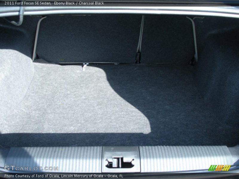 Ebony Black / Charcoal Black 2011 Ford Focus SE Sedan