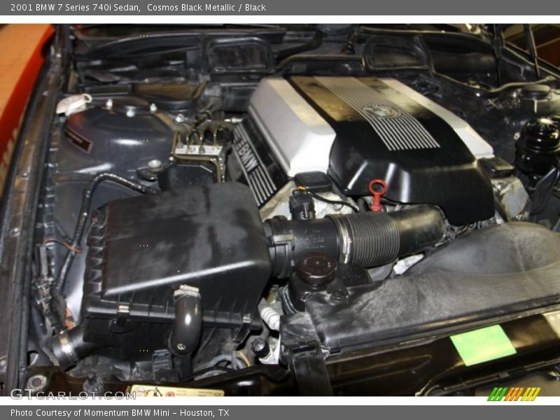  2001 7 Series 740i Sedan Engine - 4.4 Liter DOHC 32-Valve V8