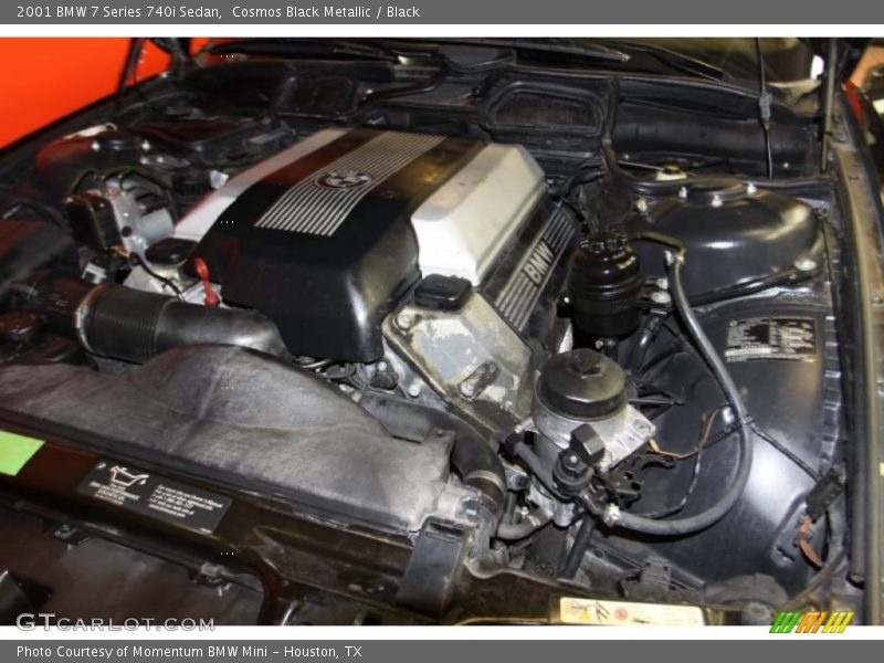  2001 7 Series 740i Sedan Engine - 4.4 Liter DOHC 32-Valve V8