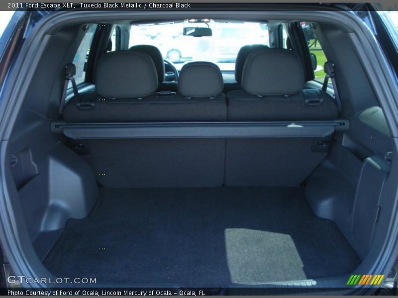 Tuxedo Black Metallic / Charcoal Black 2011 Ford Escape XLT