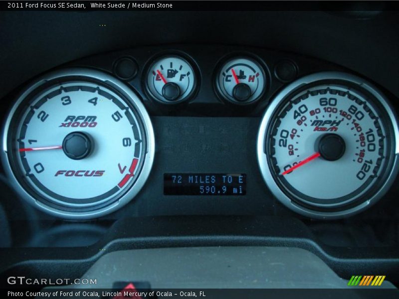 White Suede / Medium Stone 2011 Ford Focus SE Sedan