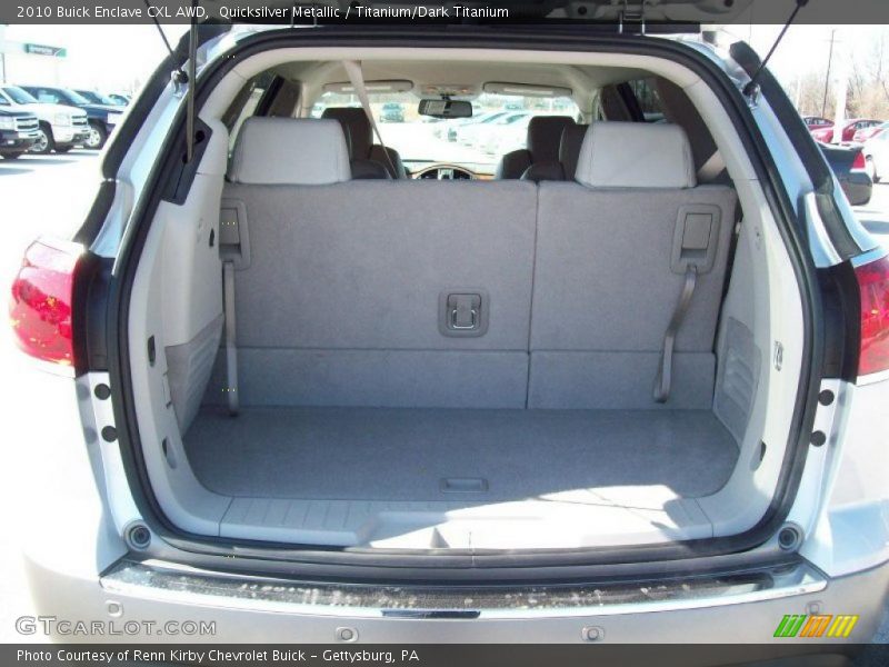 Quicksilver Metallic / Titanium/Dark Titanium 2010 Buick Enclave CXL AWD