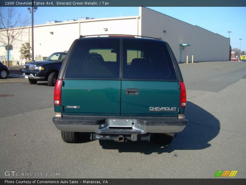 Emerald Green Metallic / Tan 1996 Chevrolet Tahoe 4x4