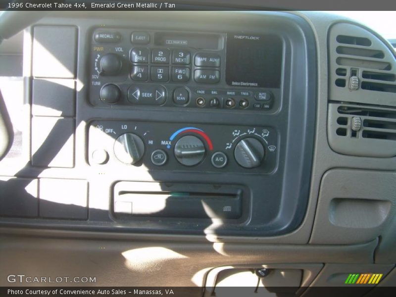 Emerald Green Metallic / Tan 1996 Chevrolet Tahoe 4x4