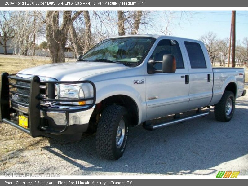Silver Metallic / Medium Flint 2004 Ford F250 Super Duty FX4 Crew Cab 4x4