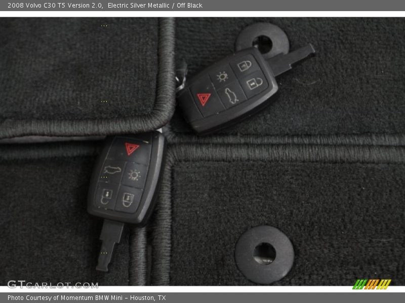 Electric Silver Metallic / Off Black 2008 Volvo C30 T5 Version 2.0