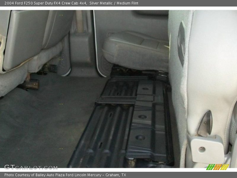 Silver Metallic / Medium Flint 2004 Ford F250 Super Duty FX4 Crew Cab 4x4