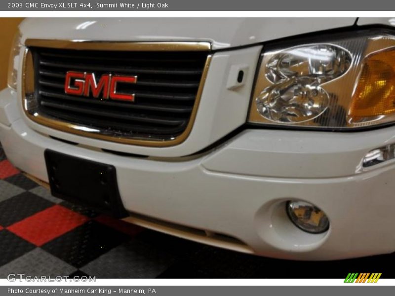 Summit White / Light Oak 2003 GMC Envoy XL SLT 4x4