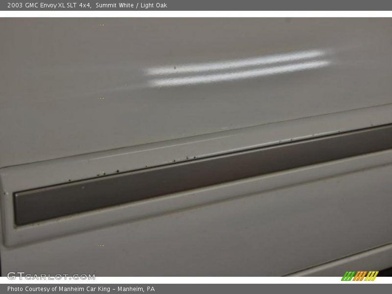 Summit White / Light Oak 2003 GMC Envoy XL SLT 4x4