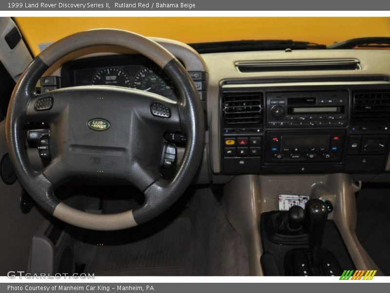 Rutland Red / Bahama Beige 1999 Land Rover Discovery Series II