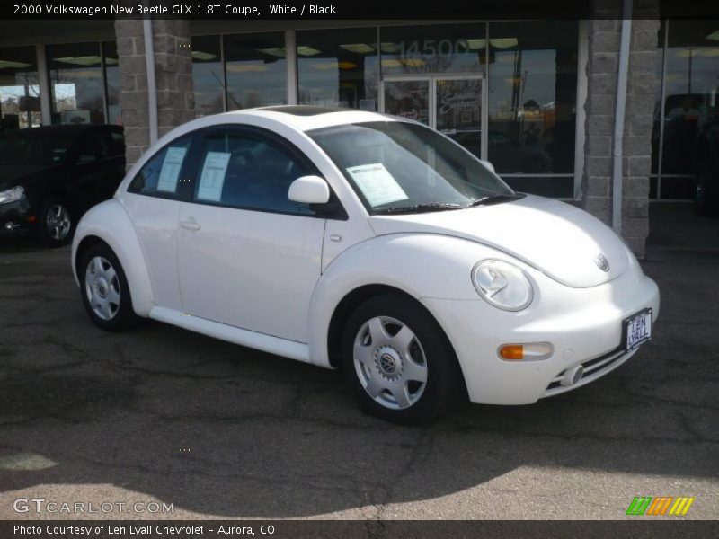 White / Black 2000 Volkswagen New Beetle GLX 1.8T Coupe
