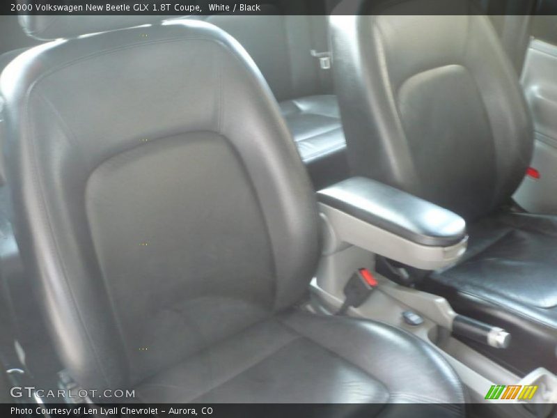 White / Black 2000 Volkswagen New Beetle GLX 1.8T Coupe