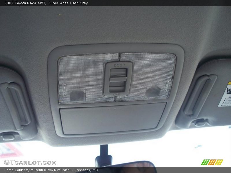 Super White / Ash Gray 2007 Toyota RAV4 4WD