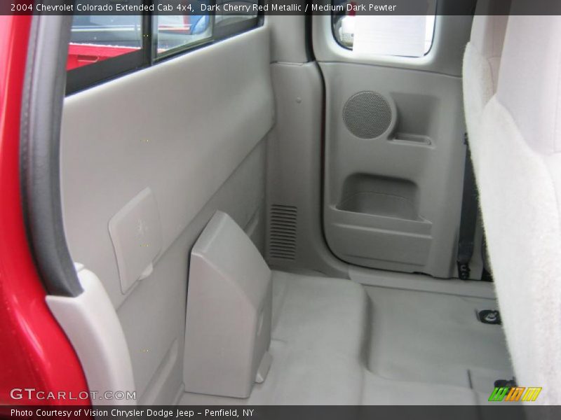 Dark Cherry Red Metallic / Medium Dark Pewter 2004 Chevrolet Colorado Extended Cab 4x4