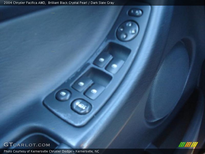 Brilliant Black Crystal Pearl / Dark Slate Gray 2004 Chrysler Pacifica AWD