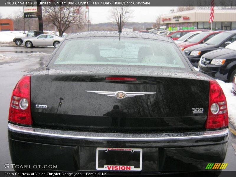 Brilliant Black Crystal Pearl / Dark Khaki/Light Graystone 2008 Chrysler 300 Limited
