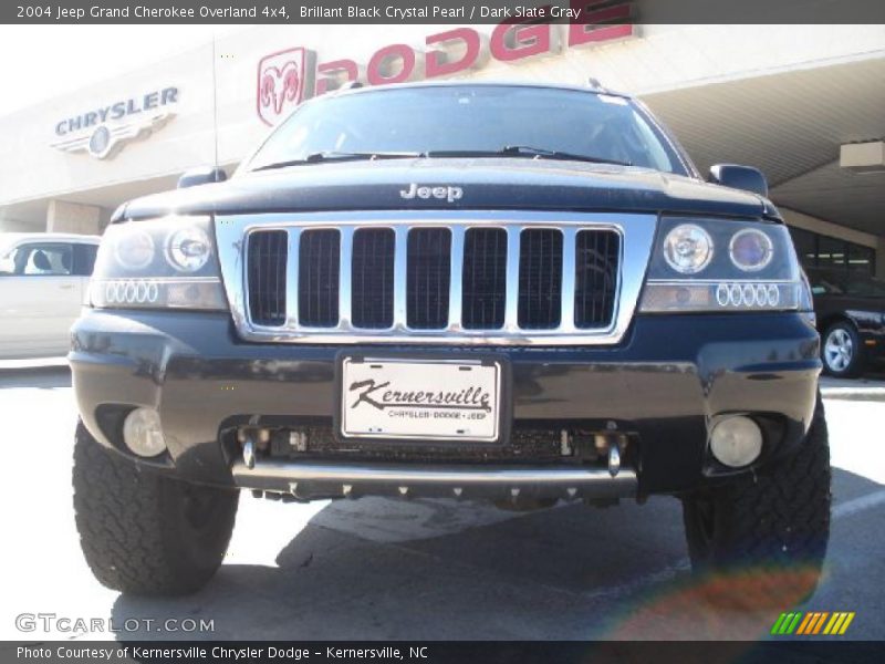 Brillant Black Crystal Pearl / Dark Slate Gray 2004 Jeep Grand Cherokee Overland 4x4