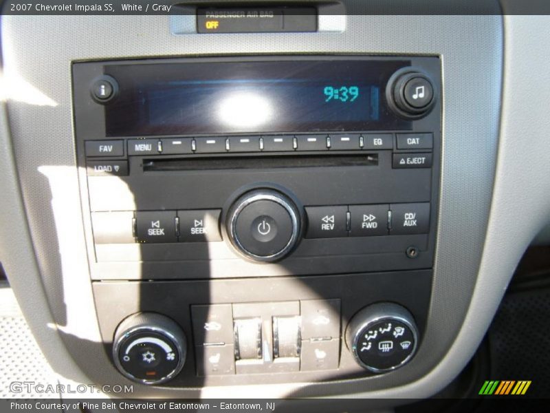 White / Gray 2007 Chevrolet Impala SS