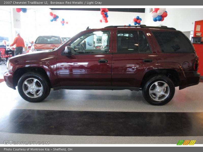 Bordeaux Red Metallic / Light Gray 2007 Chevrolet TrailBlazer LS
