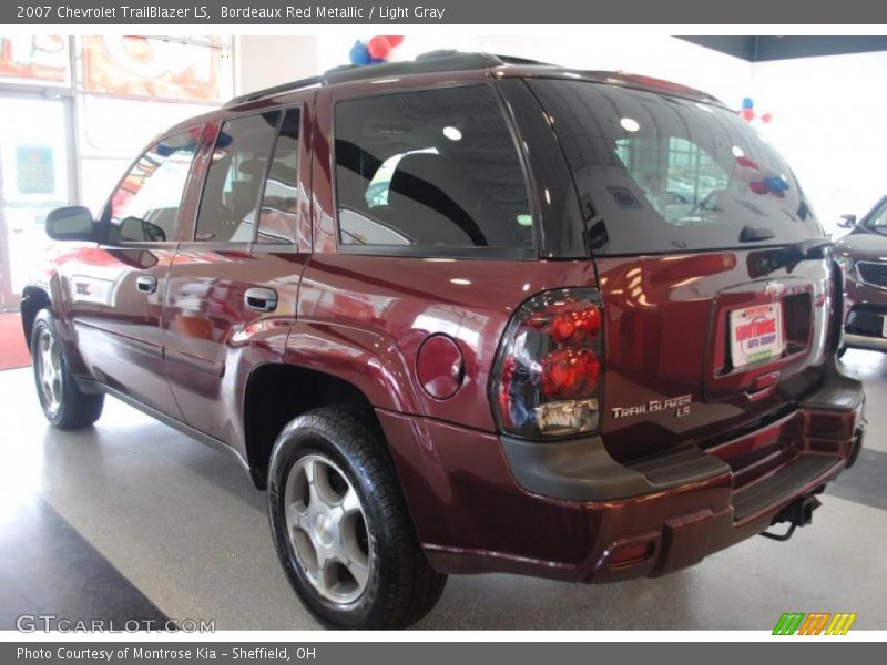 Bordeaux Red Metallic / Light Gray 2007 Chevrolet TrailBlazer LS