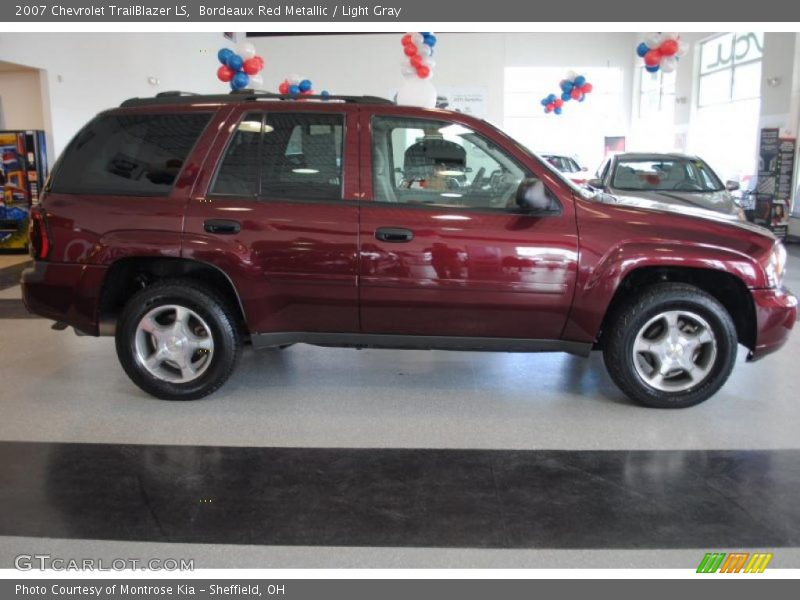 Bordeaux Red Metallic / Light Gray 2007 Chevrolet TrailBlazer LS