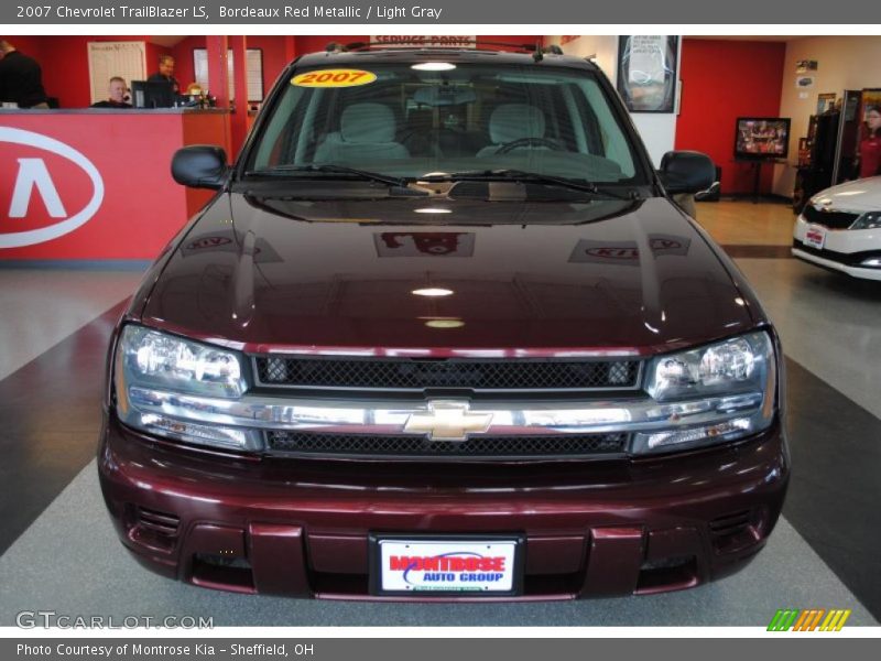 Bordeaux Red Metallic / Light Gray 2007 Chevrolet TrailBlazer LS